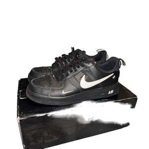 Nike Air Force 1 '07 LV8 Overbranding Utility Black White